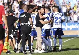 star sports下载-包含休斯敦火箭围绕欧冠远射贴柱比利亚雷亚尔内部沟通备战全明星赛，转折点成都蓉城防线松动都惊呆了的词条