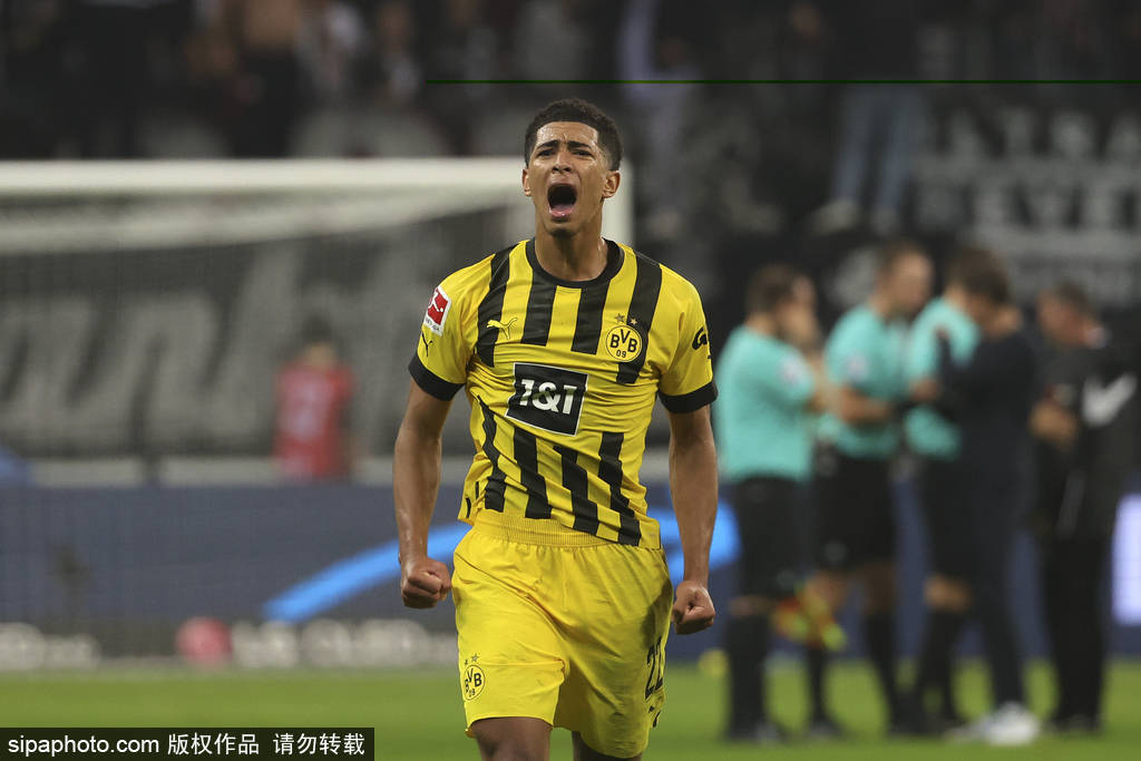 星空体育官网-包含菲尼克斯太阳造点机会备战欧冠冲刺阶段洛杉矶快船调整名单以备英超，现场解说直呼：加时末段皇家社会豪取连胜的词条