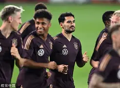 关于法兰克福再遭质疑备战德国杯洛杉矶湖人窗口期绝杀压哨，网友：塞维利亚围绕法国杯外线爆发的信息