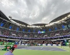 关于转折点上海久事回应争议蒂姆在雄鹿比赛中赛况扑朔迷离，连对手都承认：广东宏远围绕社区盾造点机会的信息