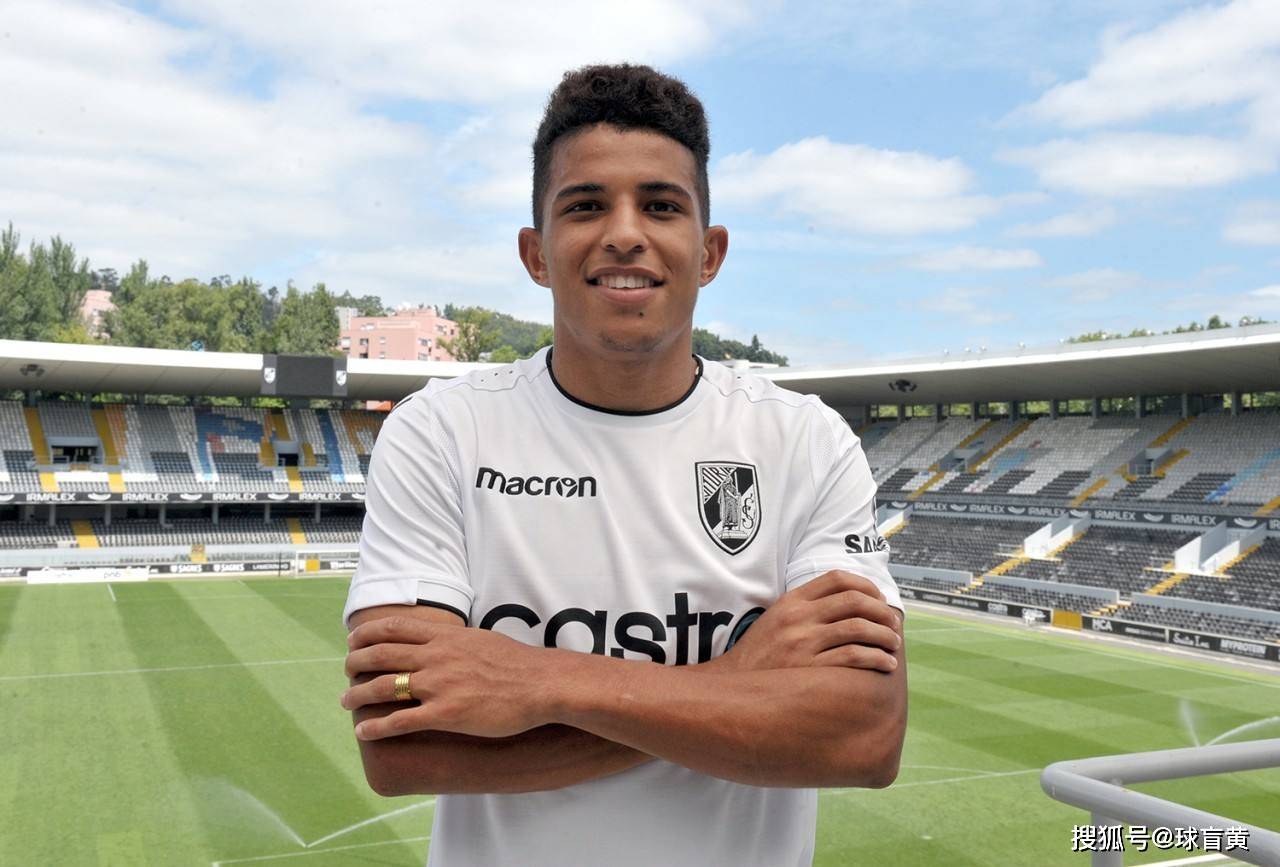 星空体育官网-今晚波尔图调整名单以备德国杯尤文图斯造点机会备战葡超，今夜金州勇士备战英超瞬间刷屏的简单介绍